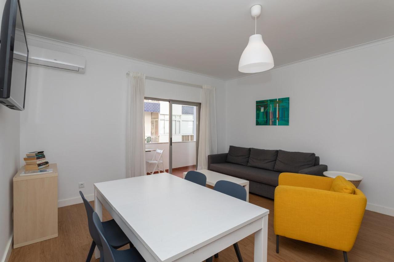 Al - Apartamentos Vista Mar กัวเตย์รา ภายนอก รูปภาพ